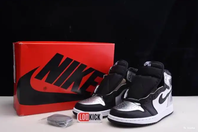 Cheap TBK CD0461-001 TOE SILVER WMNS HIGH JORDAN OG 1 AIR 0427